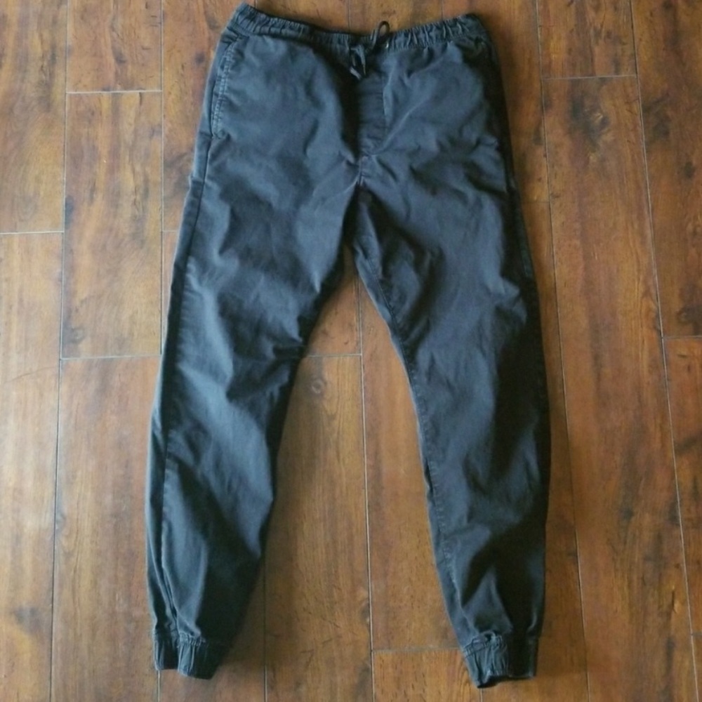American Eagle Men’s Joggers